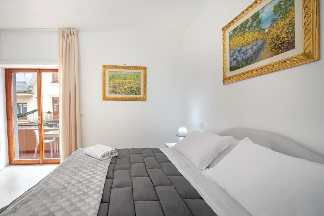 Lauro Charme B&B Di Rosanova Rosa Сорренто Экстерьер фото