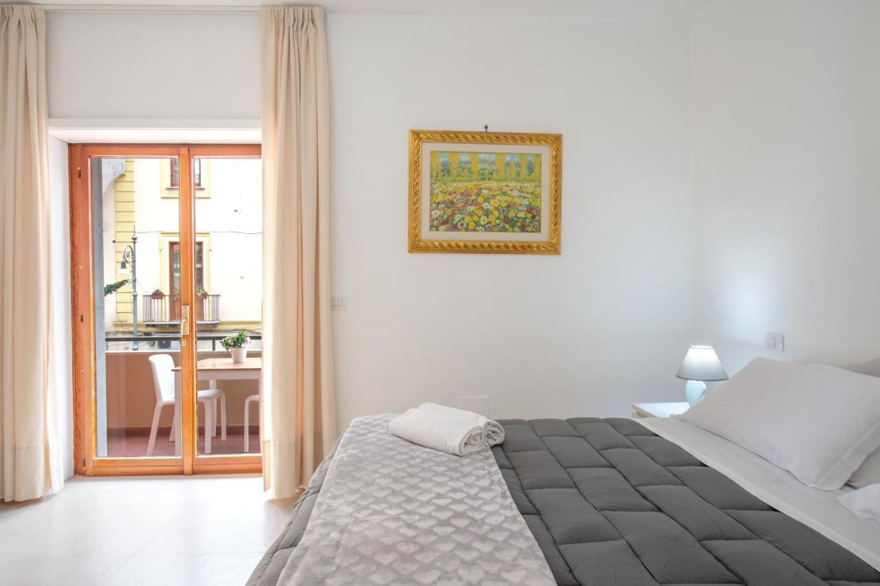 Lauro Charme B&B Di Rosanova Rosa Сорренто Экстерьер фото